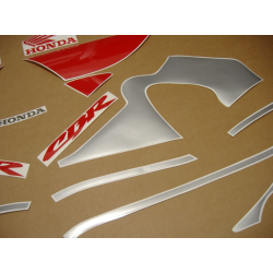 HONDA CBR 600 F4 YEAR 2000 SILVER/RED
