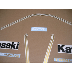 ASESIVI KIT KAWASAKI GPX-750R YEAR 1987 RED-WHITE