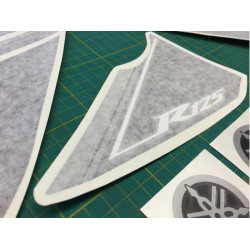 YAMAHA YZF 125R YEAR 2008 ADESIVO