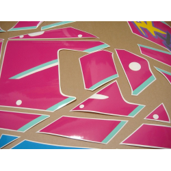 SUZUKI GSX-R 750 1992 - BLACK/PINK VERSION DECALS SET