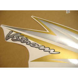 SUZUKI DL650 V-STROM 2011 - BLACK VERSION DECALS