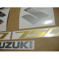 Suzuki GSR 750 2012 - RED/SILVER VERSION DECALS